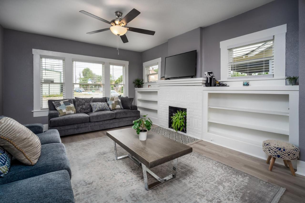 Spacious Home Near Downtown San Antonio Exteriör bild